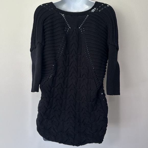 Express Black V-Neck Sweater - Picture 4 of 6